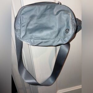 Lululemon Everywhere Belt Bag Blue